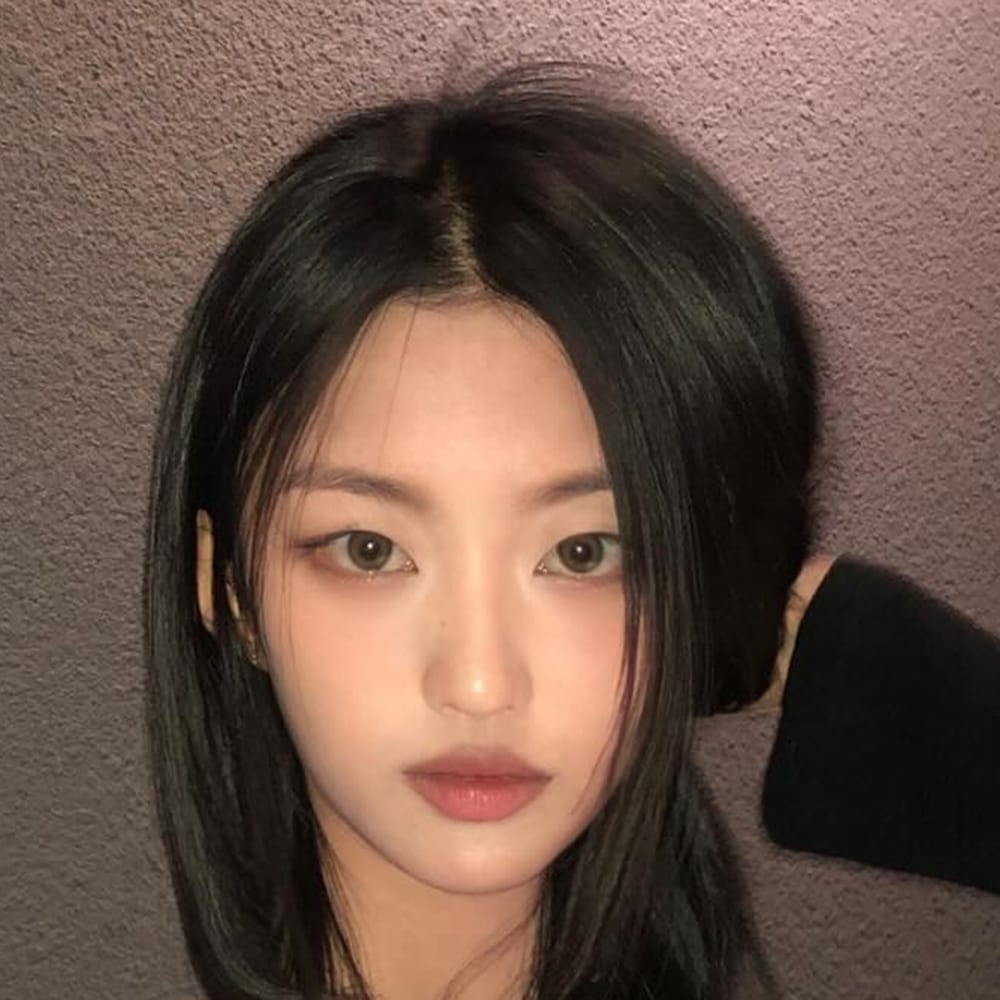 Hayoon H