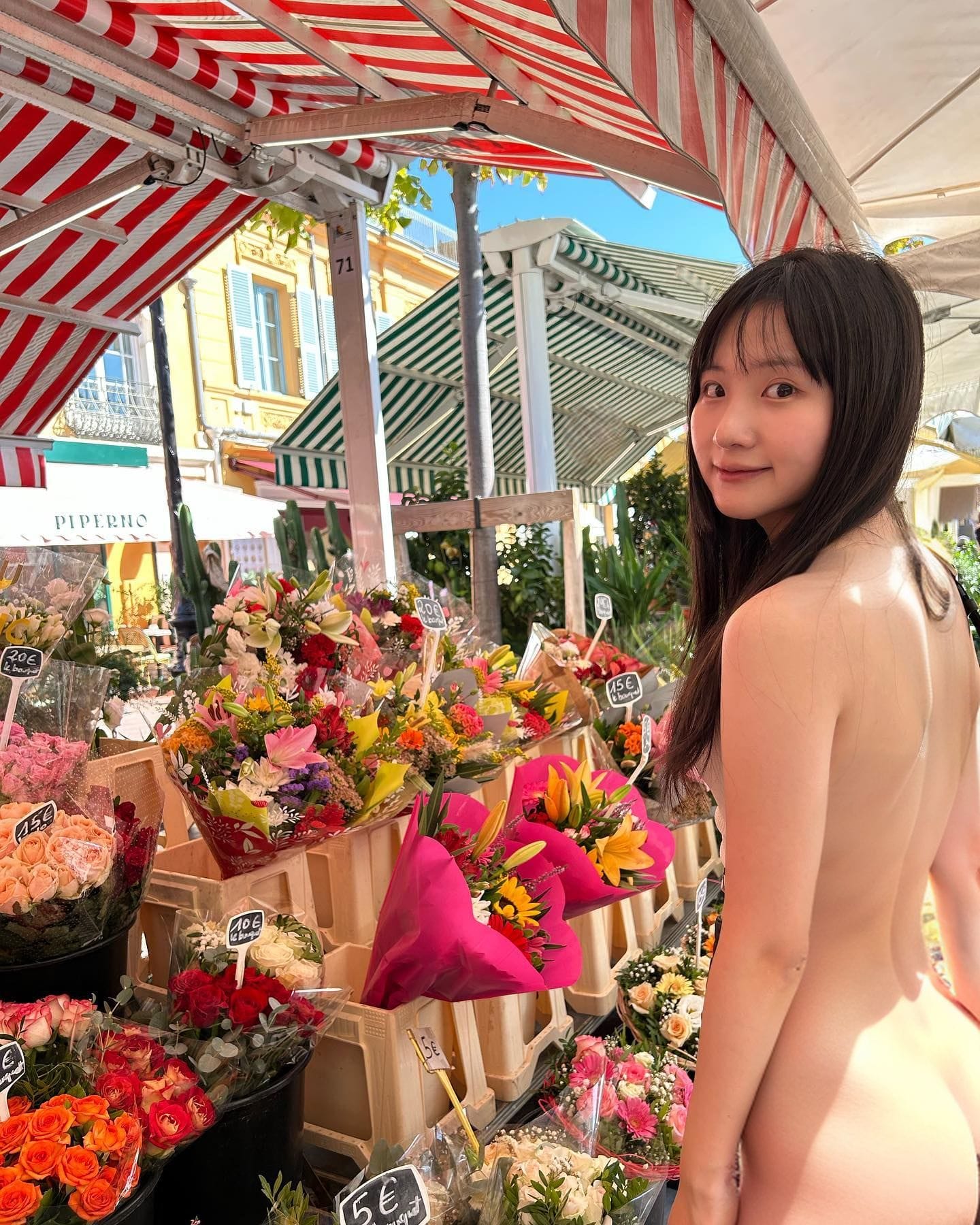 Sunmin - outdoor nude