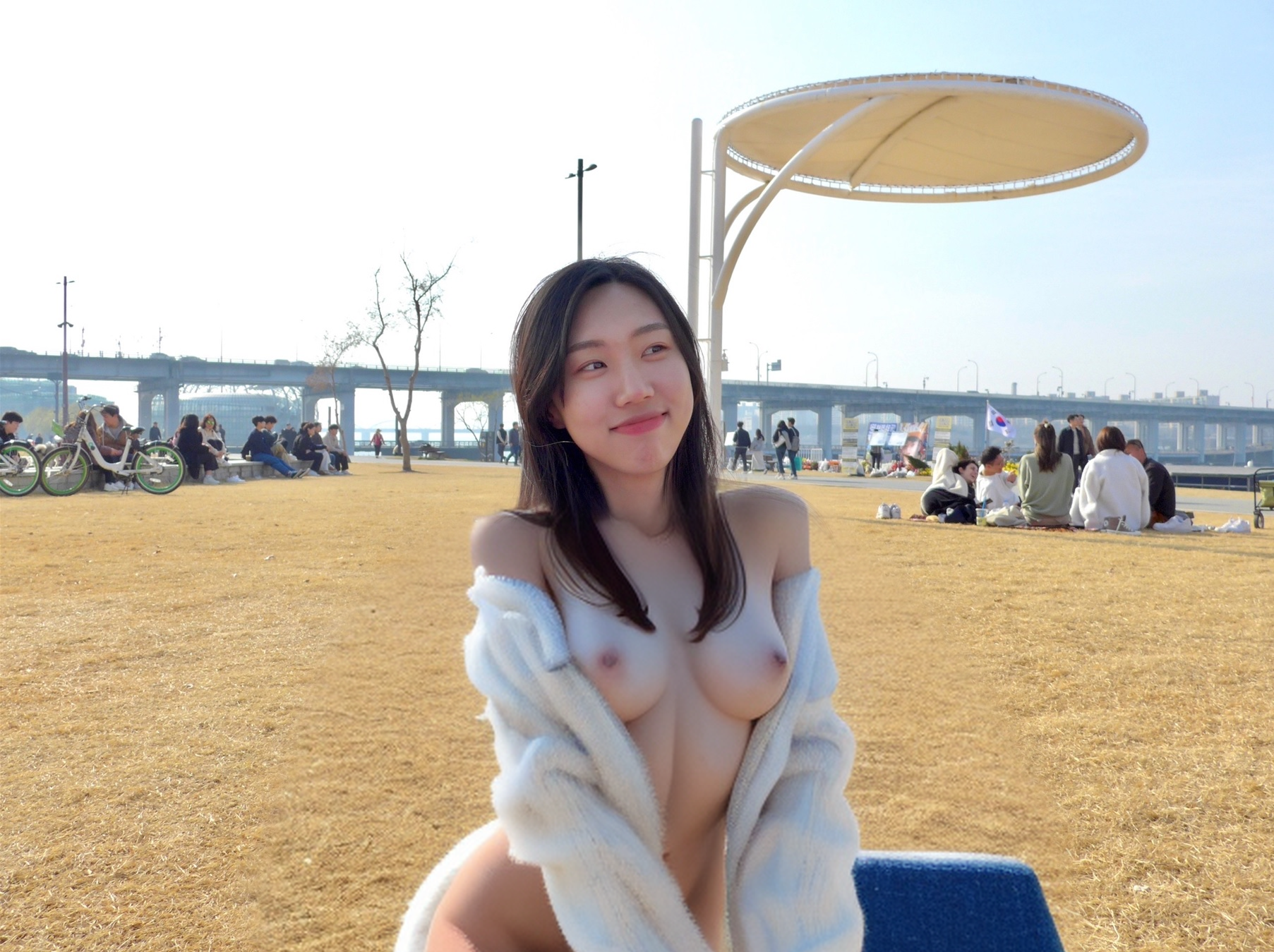 Nahung - nude outdoor